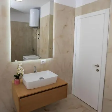 Appartamento Vala Near Park *